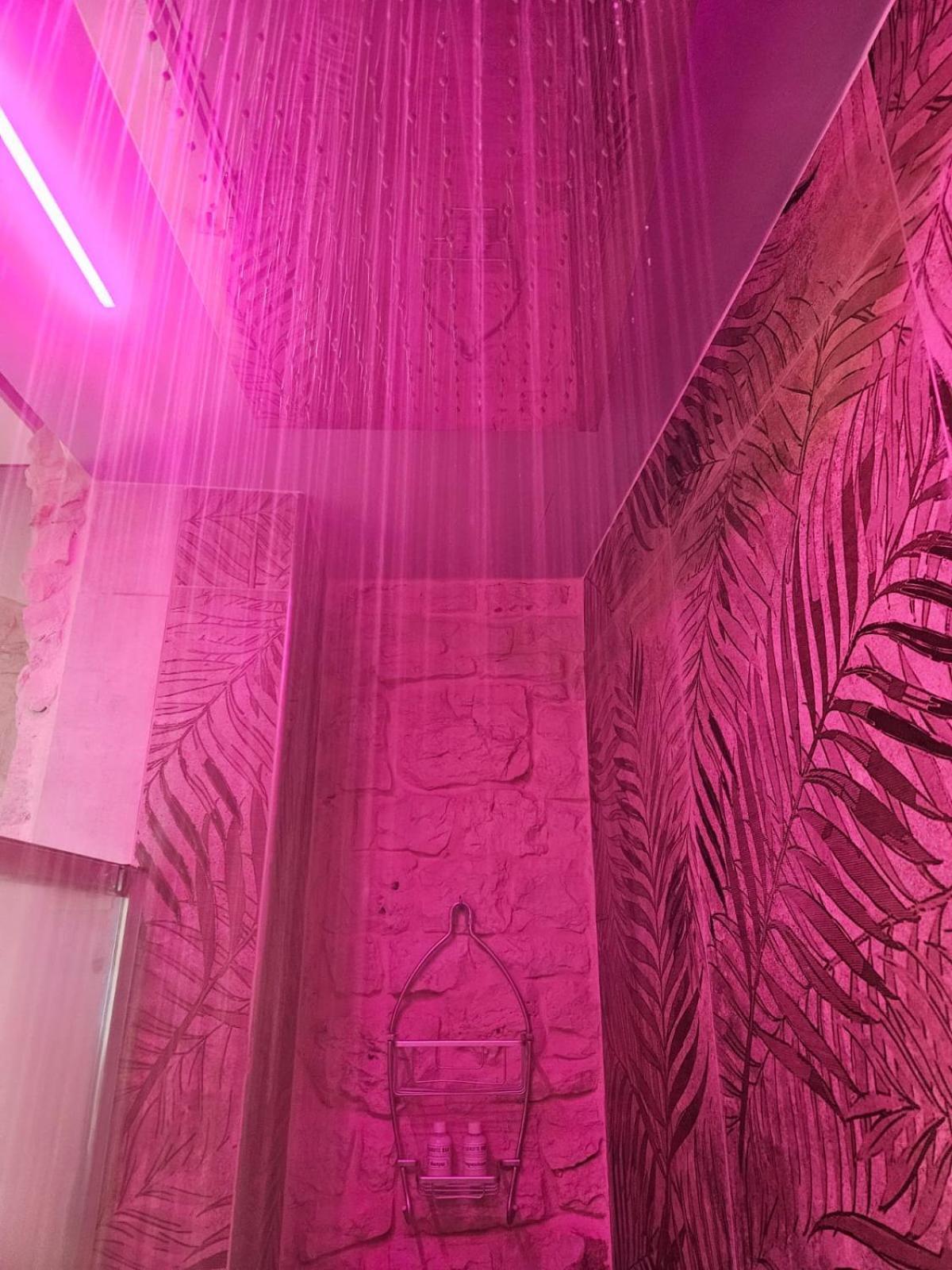 Luxuite Spa Con Piscina E Jacuzzi Alberobello Exterior foto