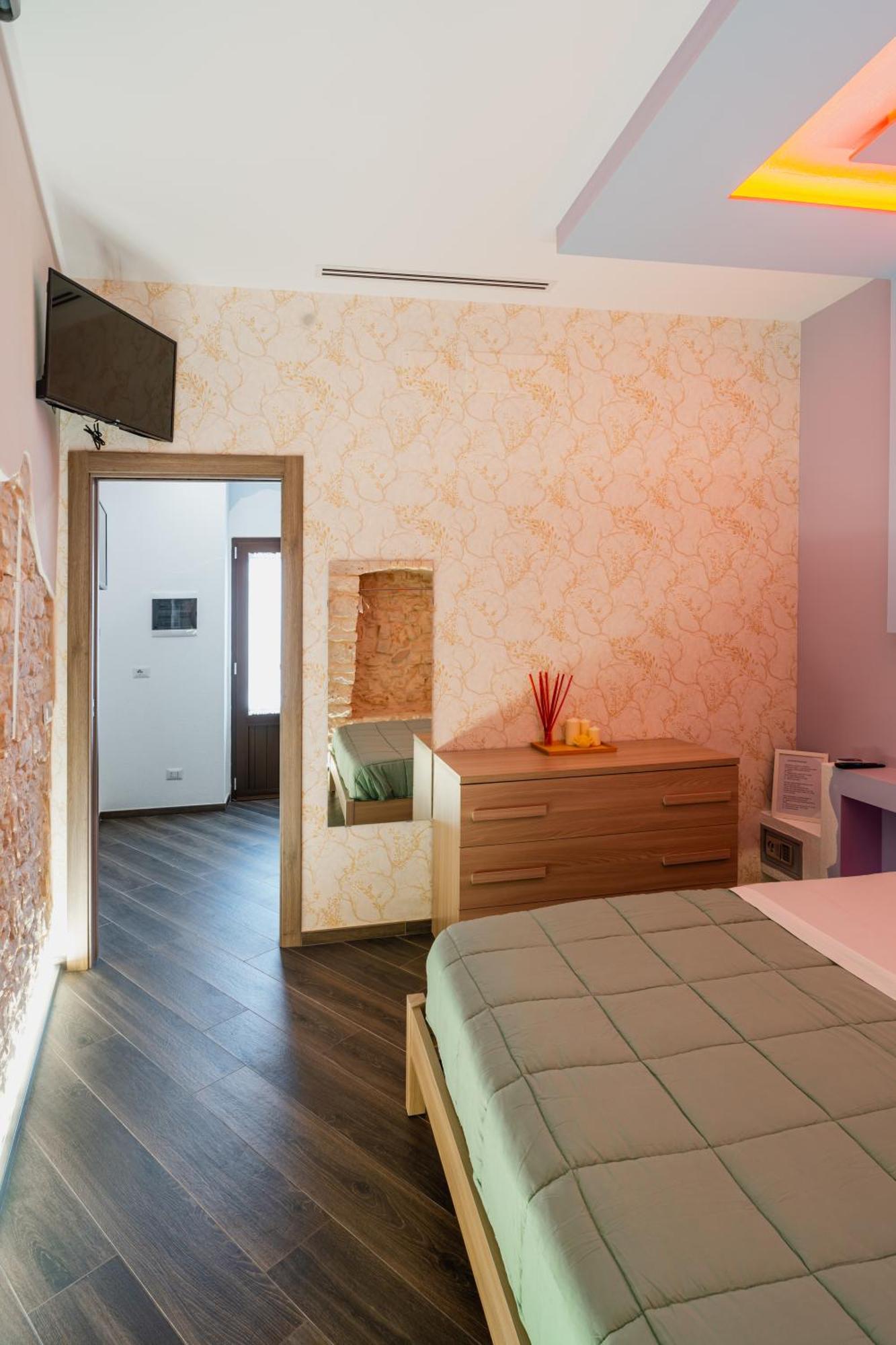 Luxuite Spa Con Piscina E Jacuzzi Alberobello Exterior foto
